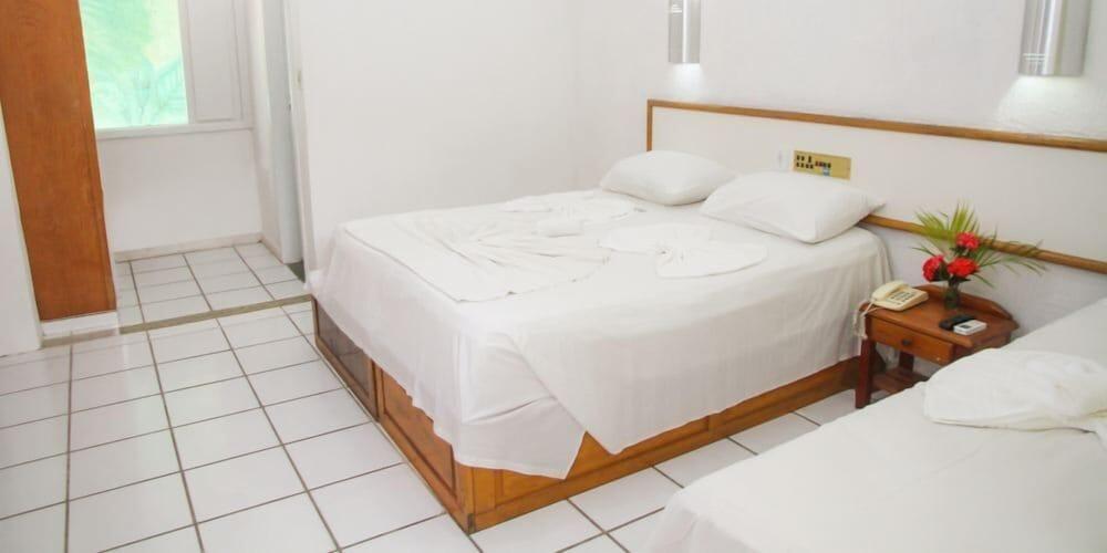 Garca Branca Praia Hotel Порту-Сегуру Экстерьер фото